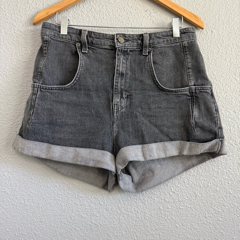 BDG Carrie‎ Denim Shorts Size 30 - Picture 3 of 6